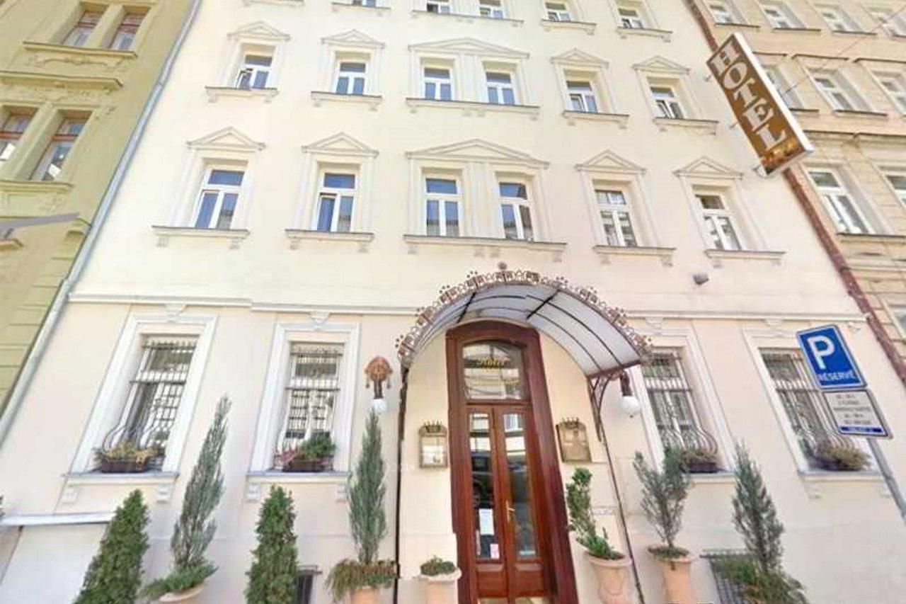 Hotel Donatello Prága Kültér fotó