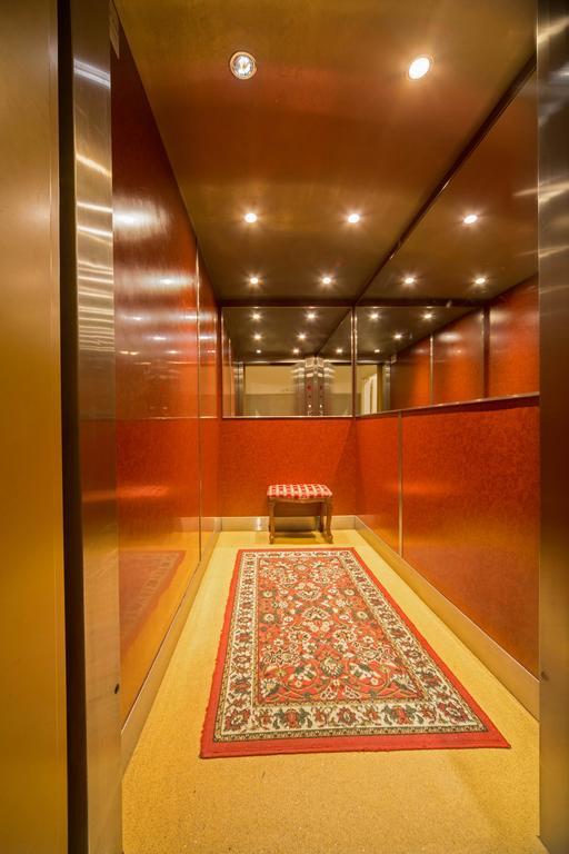 Hotel Donatello Prága Kültér fotó