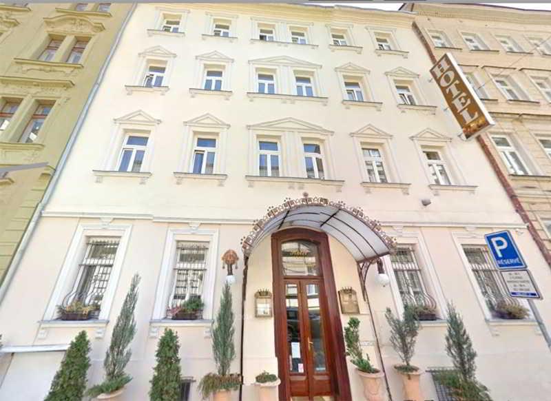 Hotel Donatello Prága Kültér fotó
