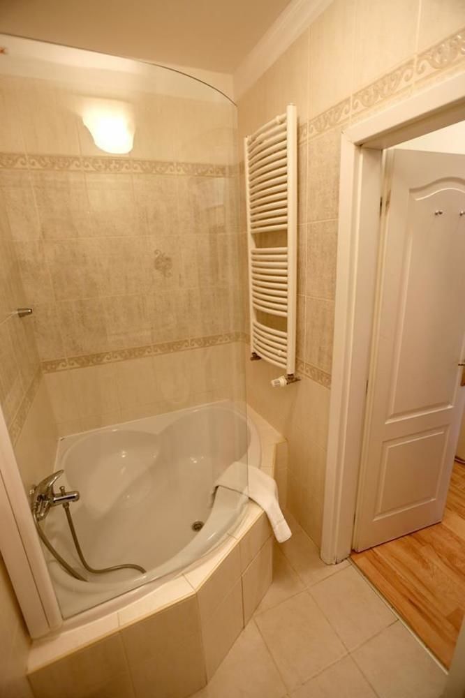 Hotel Donatello Prága Kültér fotó