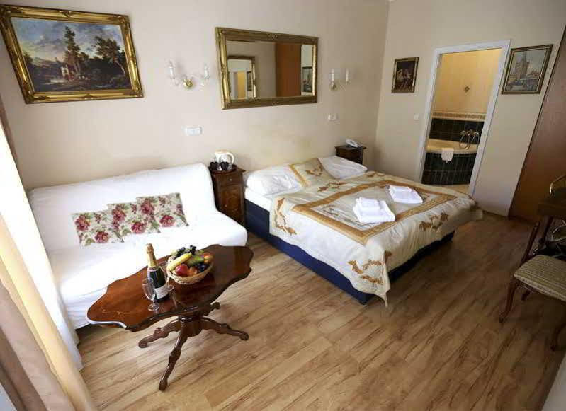 Hotel Donatello Prága Kültér fotó